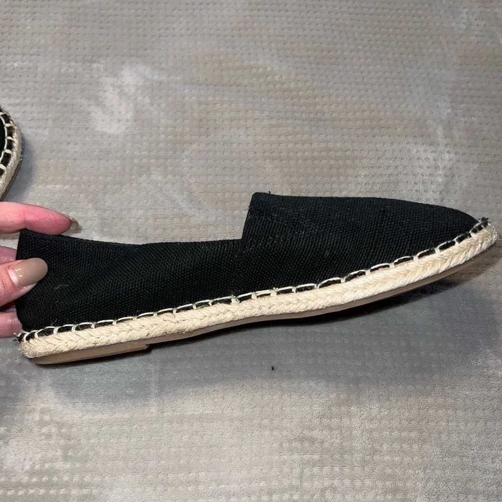 Old Navy Espadrilles Size 8